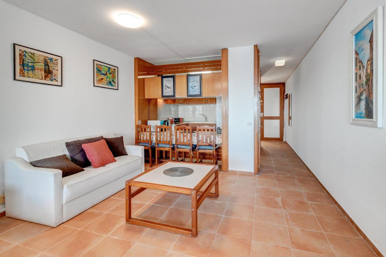Apto 143 Wonderful Sea View Apartment With Swimming Pool أرونا المظهر الخارجي الصورة