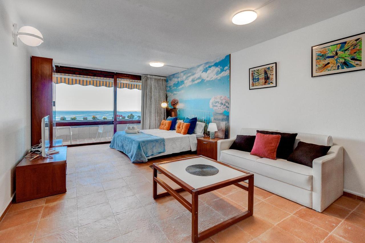 Apto 143 Wonderful Sea View Apartment With Swimming Pool أرونا المظهر الخارجي الصورة